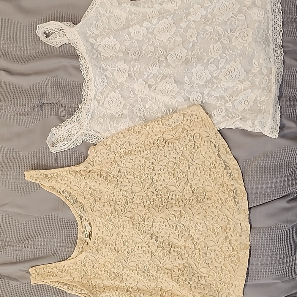 Lace Stretch Camis Size Large